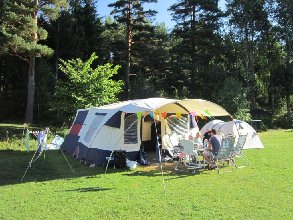 Yxningens Holiday Homes, Cottages And Camping Gusum Dış mekan fotoğraf